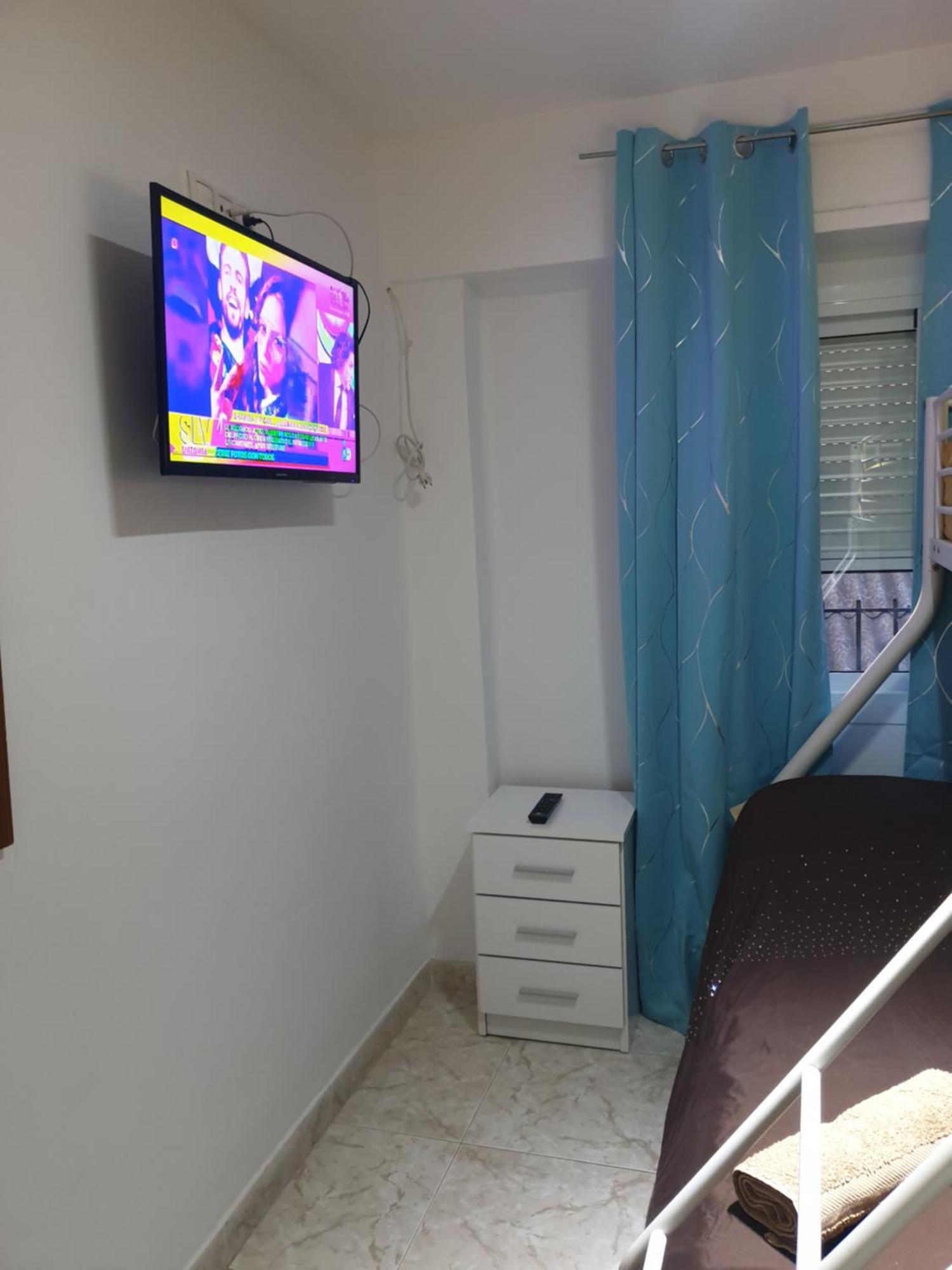 Rooms Nice And Quite Valencia Bagian luar foto